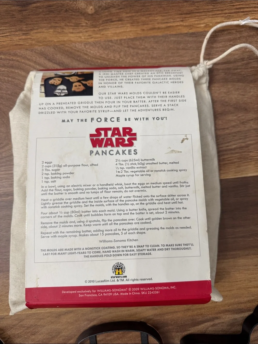Williams Sonoma Pancake Molds Set — Yoda, Darth Vader & Stormtrooper